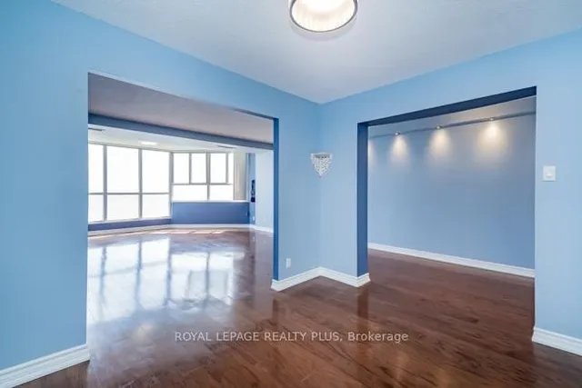 Additional image 19 of 5280 LAKESHORE Rd Unit 1107