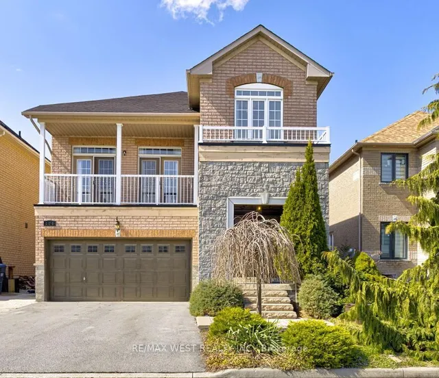 104 Chalkfarm Cres