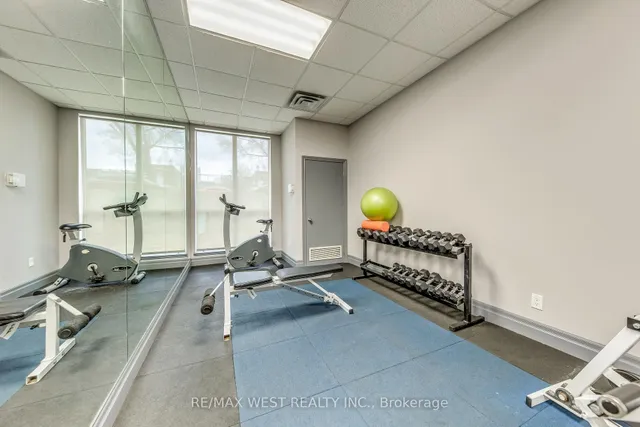 Additional image 32 of 2088 Lawrence Ave Unit 710