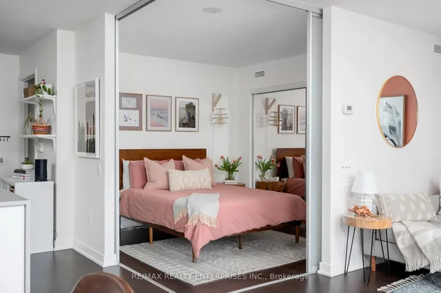 Additional image 18 of 78 Tecumseth St Unit 904