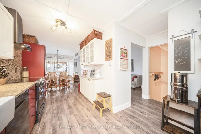 Additional image 10 of 72 Carisbrooke Crt