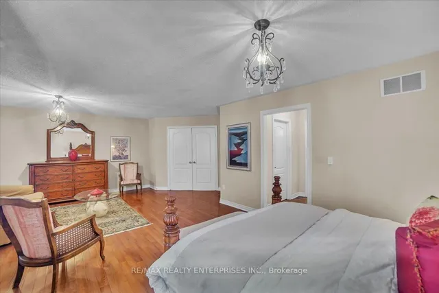 Additional image 38 of 18 Southcrest Crt