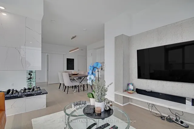 Additional image 27 of 12 York St Unit 5104