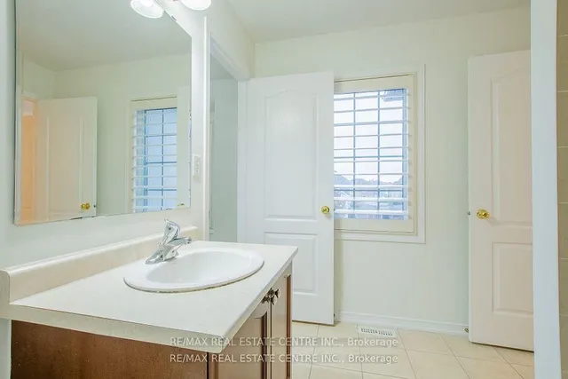 Additional image 18 of 4690 Huffman Rd