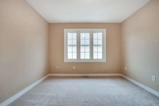 Additional image 30 of 92 Newcombe Rd