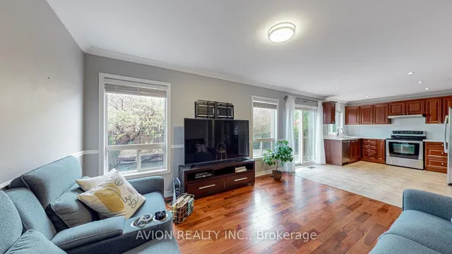 Additional image 9 of 929 Bessy Tr