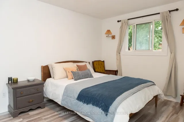 Additional image 19 of 32 Clarridge Crt