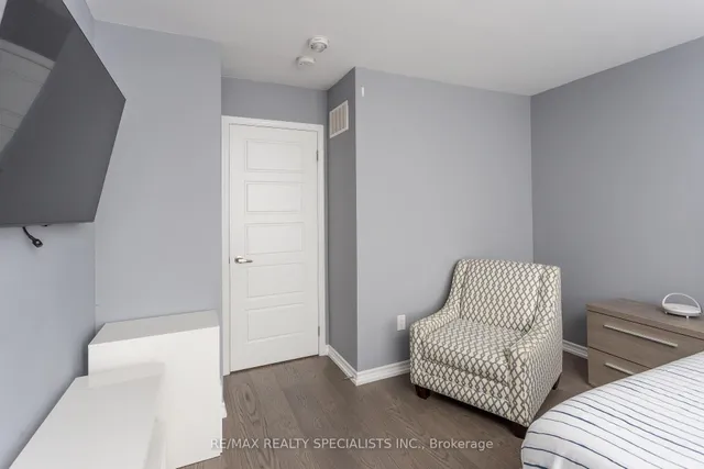 Additional image 18 of 458 Etheridge Ave