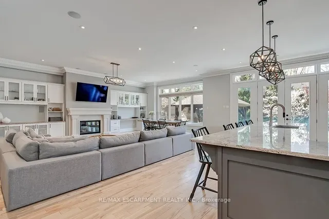 Additional image 12 of 246 Pomona Ave