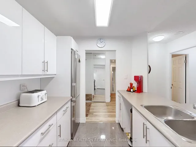 Additional image 16 of 101 Subway Cres Unit 912