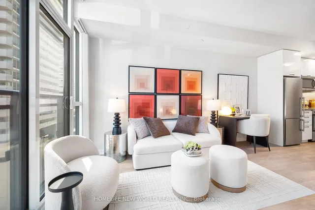 Additional image 3 of 99 John St Unit 1302