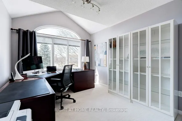 Additional image 36 of 2109 Berwick Dr