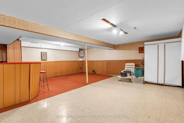 Additional image 30 of 140 Folkstone Cres