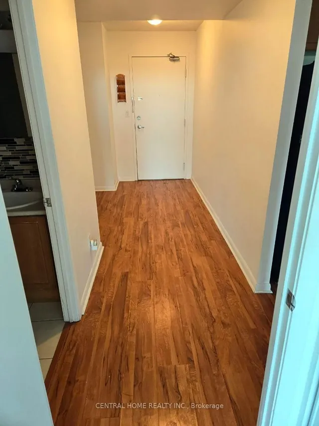 Additional image 5 of 2464 Weston Rd Unit 601