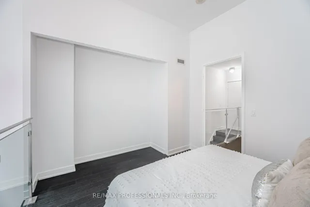 Additional image 27 of 1030 King St Unit 103