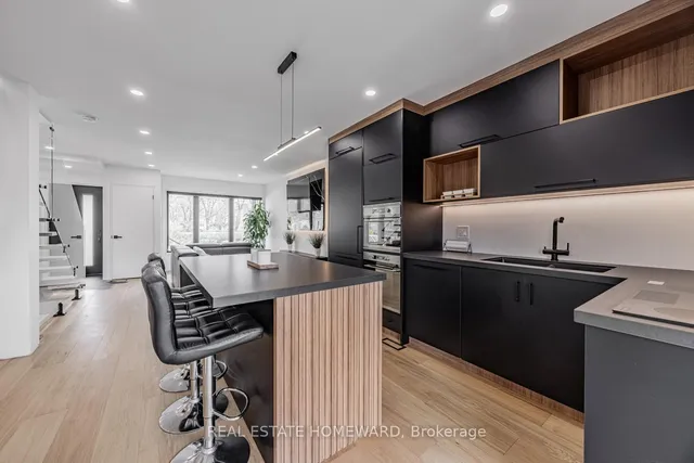 Additional image 13 of 10 Juliana Crt