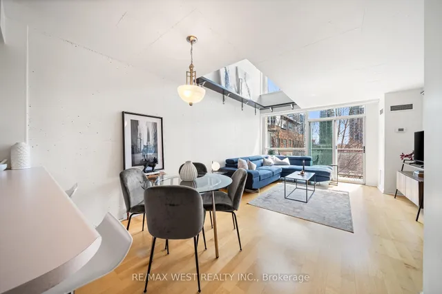 Additional image 3 of 954 King St Unit 510