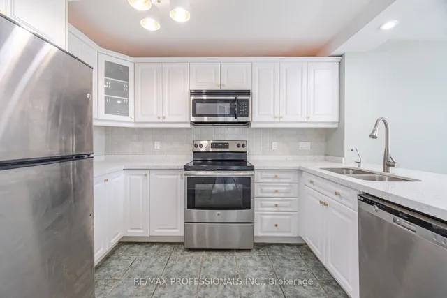 Additional image 10 of 284 Mill Rd Unit B4