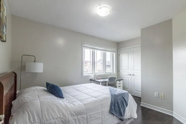 Additional image 22 of 28 Chamomile Dr