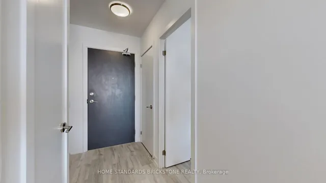 Additional image 5 of 7 Golden Lion Hts Unit N322