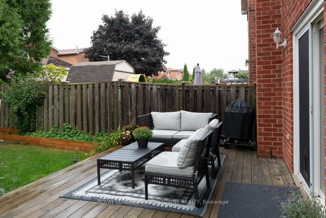 Additional image 30 of 32 Clarridge Crt