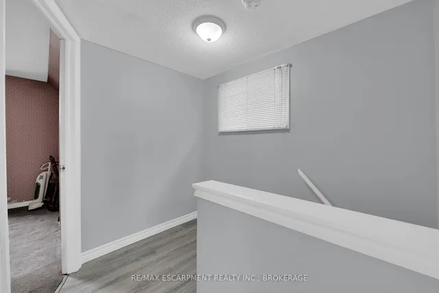 Additional image 26 of 164 Campbell Ave