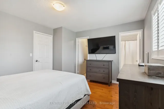 Additional image 17 of 5874 Sidmouth St