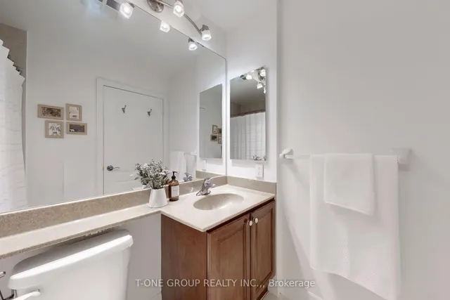 Additional image 19 of 2119 Lake Shore Blvd Unit 604