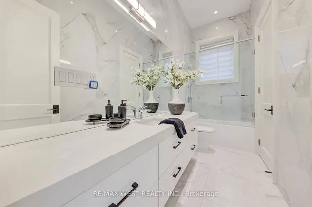 Additional image 42 of 232 Ellerslie Ave