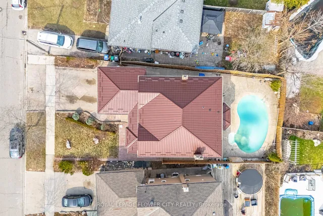 Additional image 50 of 47 Burgby Ave