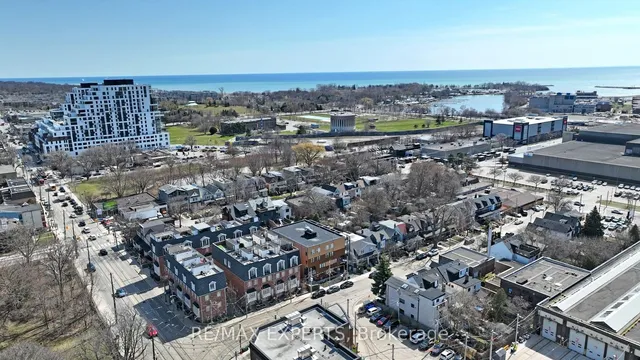 Additional image 25 of 45 Connaught Ave Unit 305