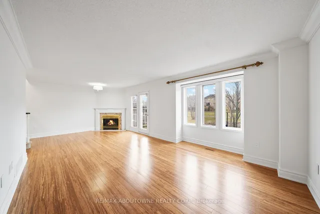 Additional image 18 of 2165 Country Club Dr Unit 12