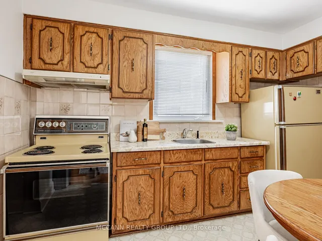 Additional image 15 of 407 Roselawn Ave