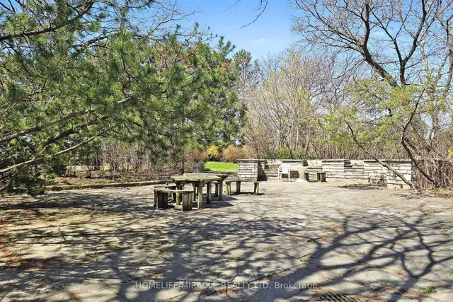 Additional image 39 of 160 Alton Towers Circ Unit 209