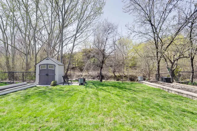 Additional image 39 of 4242 Petersburg Cres