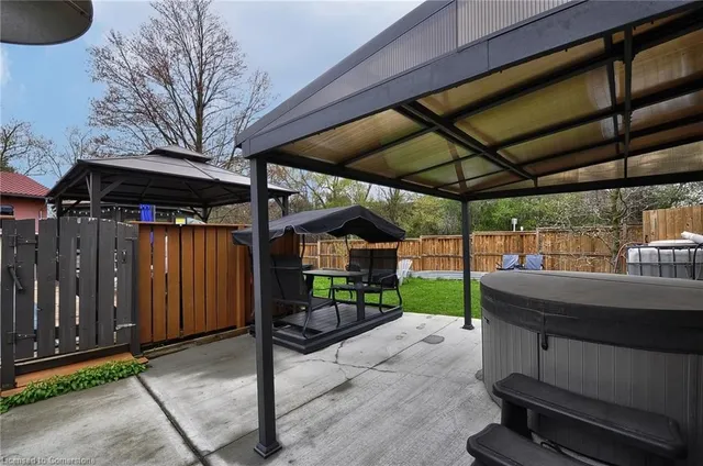 Additional image 38 of 3 Maxwell Dr