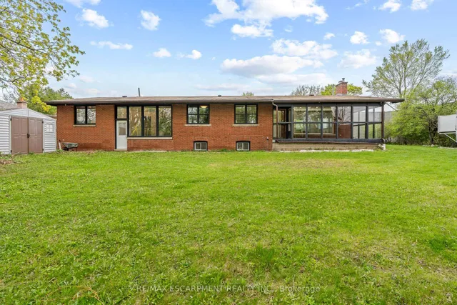 Additional image 43 of 8 Northcliffe Ave