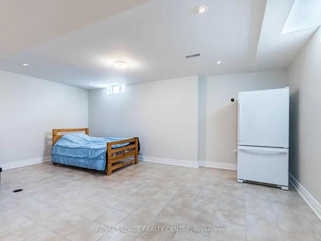 Additional image 33 of 455 Apache Crt Unit 62