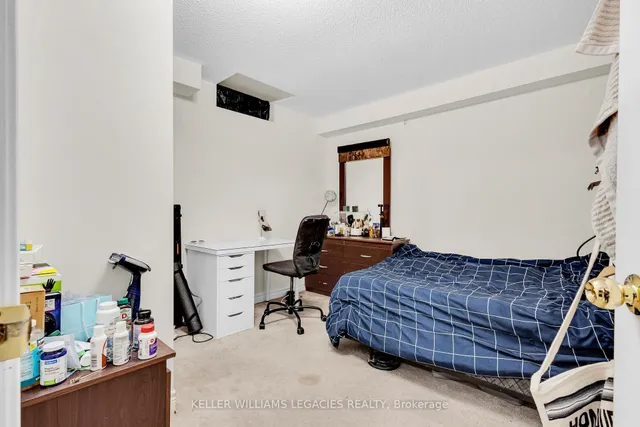 Additional image 32 of 8 Betty Nagle St