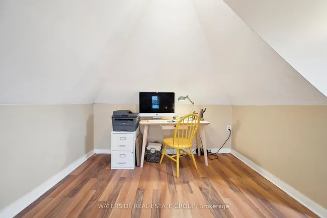 Additional image 34 of 21 East Bend Ave