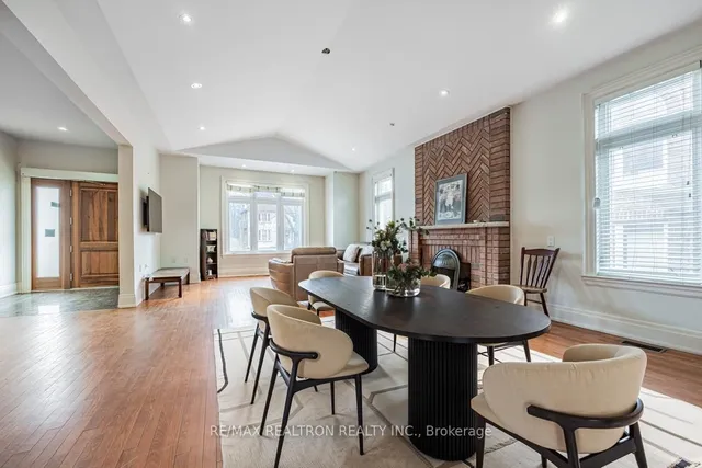 Additional image 5 of 32 Roberta Dr