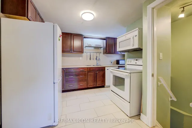 Additional image 16 of 288 Winona Rd