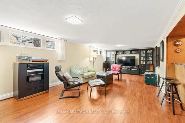 Additional image 20 of 35 Kirkland Blvd