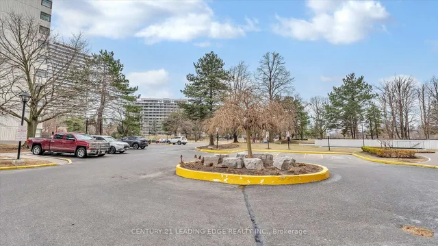 Additional image 28 of 80 Antibes Dr Unit 2605