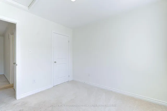 Additional image 34 of 19 Gilford St