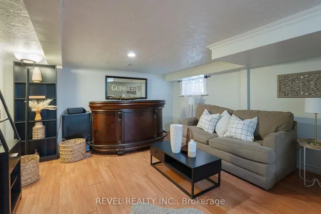 Additional image 30 of 21 Aldridge Ave