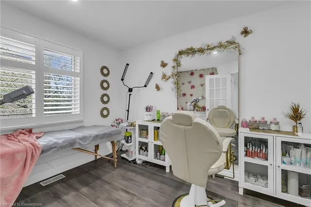 Additional image 28 of 956 Banffshire Crt