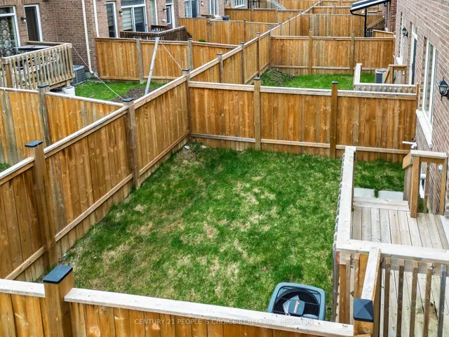 Additional image 4 of 61 Finegan Circ