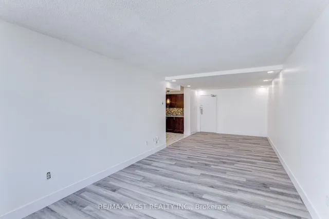 Additional image 24 of 390 Dixon Rd Unit 1013