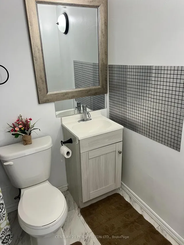 Additional image 10 of 4645 Jane St Unit 828